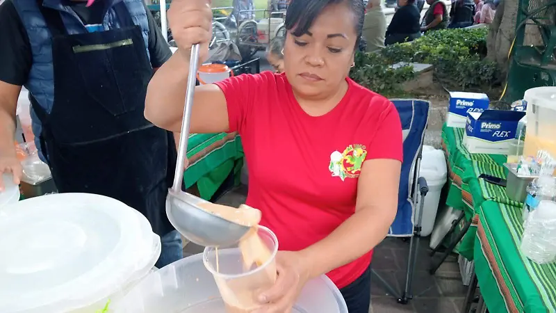 Por varios años y como parte de distintas generaciones la familia Ringo ha preparado deliciosas aguas frescas.